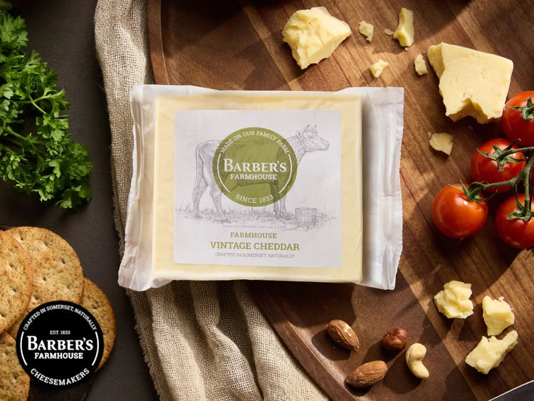Monarch Crackers Strong Aged Cheddar