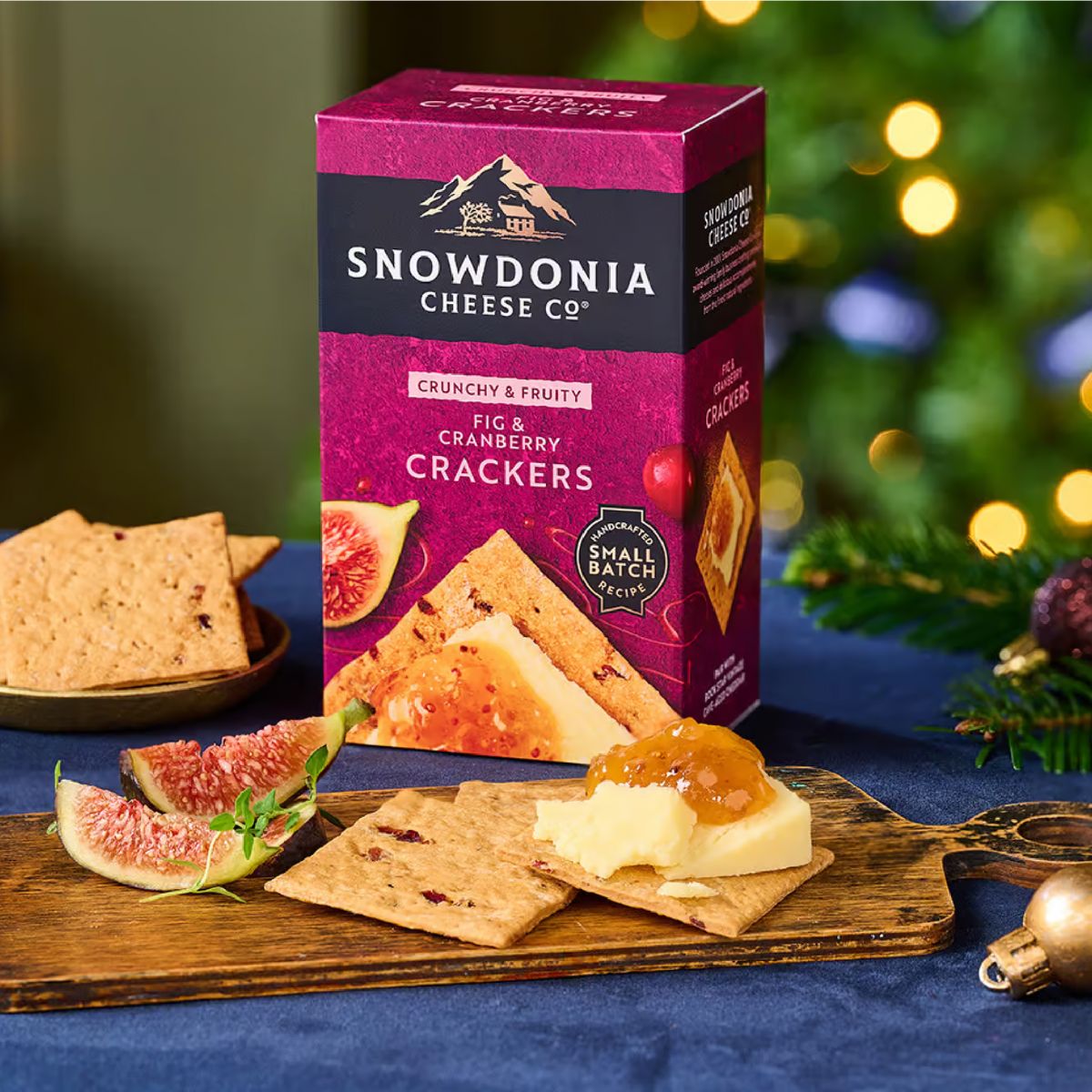 NEW Snowdonia Fig & Cranberry Crackers