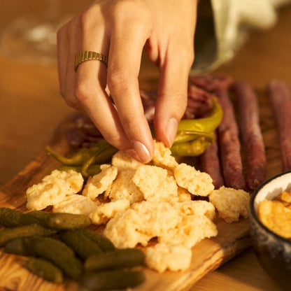 Serious Pig Snacking Cheese with Caramalised Onion